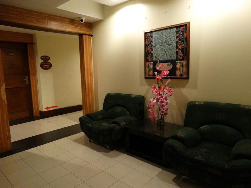 Cherry Blossoms Hotel Маніла Екстер'єр фото
